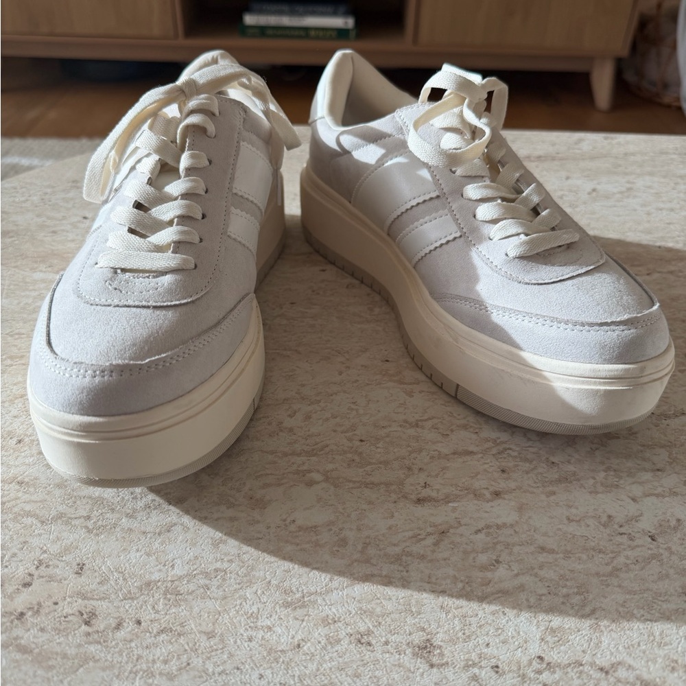 Steve Madden NEW Women's Cream Platform Sneakers